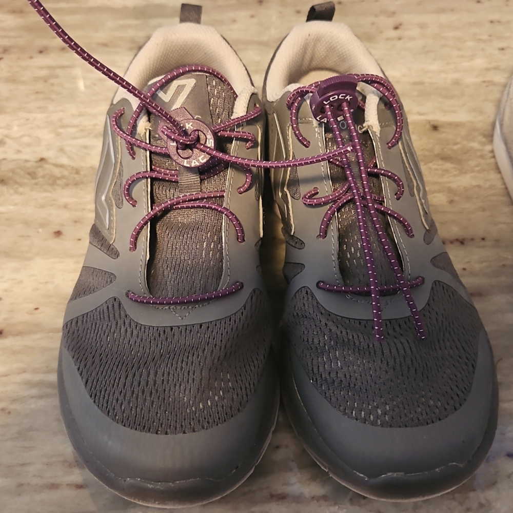 Very lightly worn. Maybe twice. Vionic brisk miles. Gray 9 wide